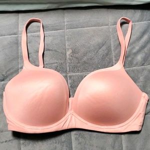 Body by Victoria. No-wire